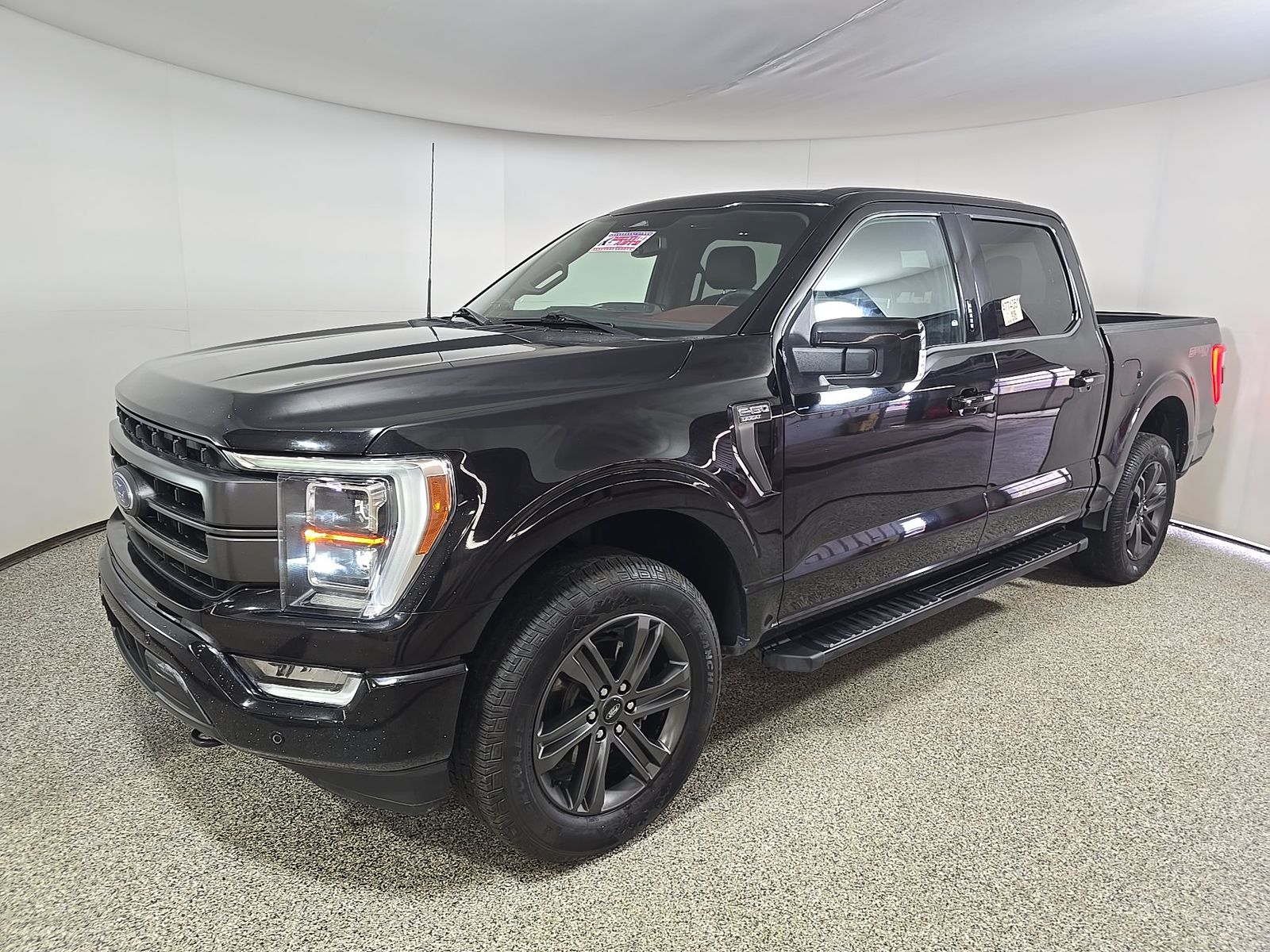 2023 Ford F-150 Lariat AWD