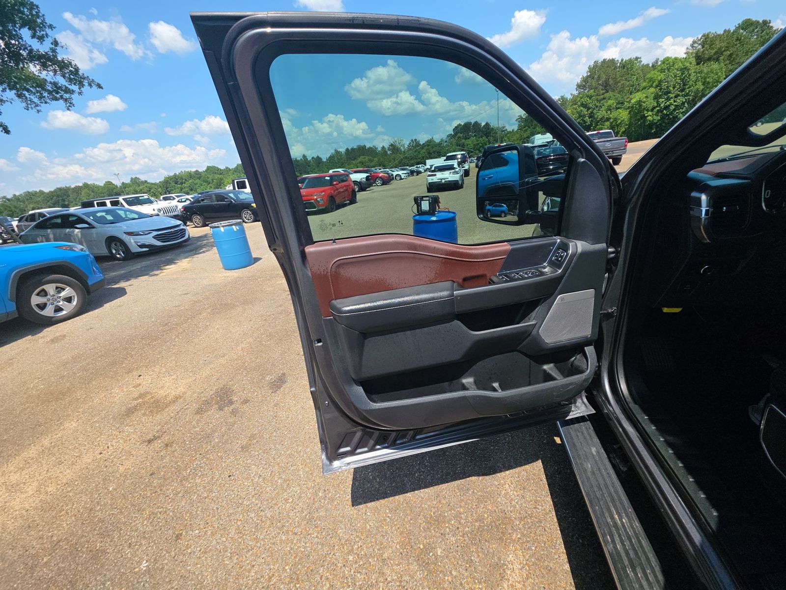 2023 Ford F-150 Hybrid Lariat AWD