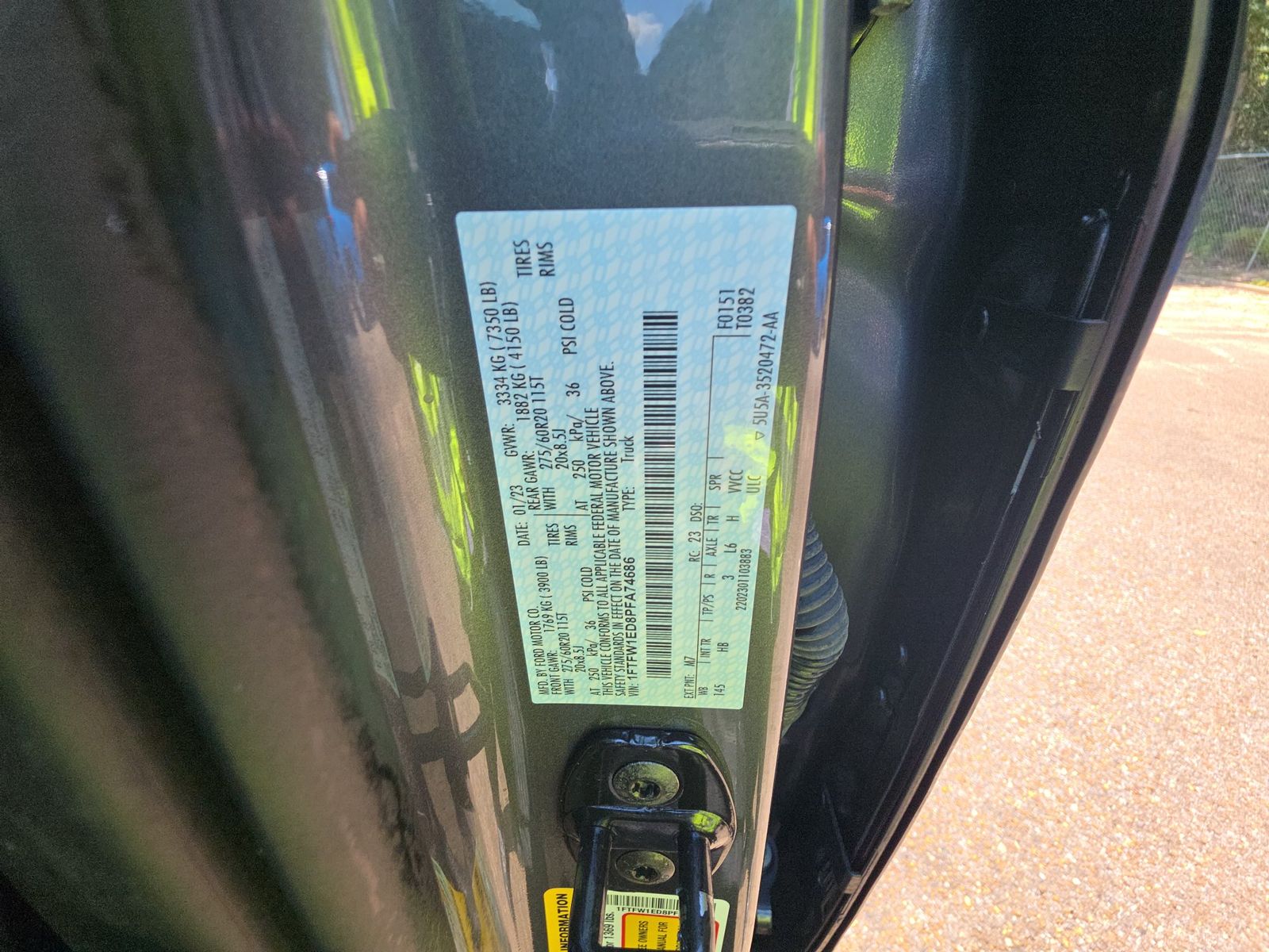 2023 Ford F-150 Hybrid Lariat AWD