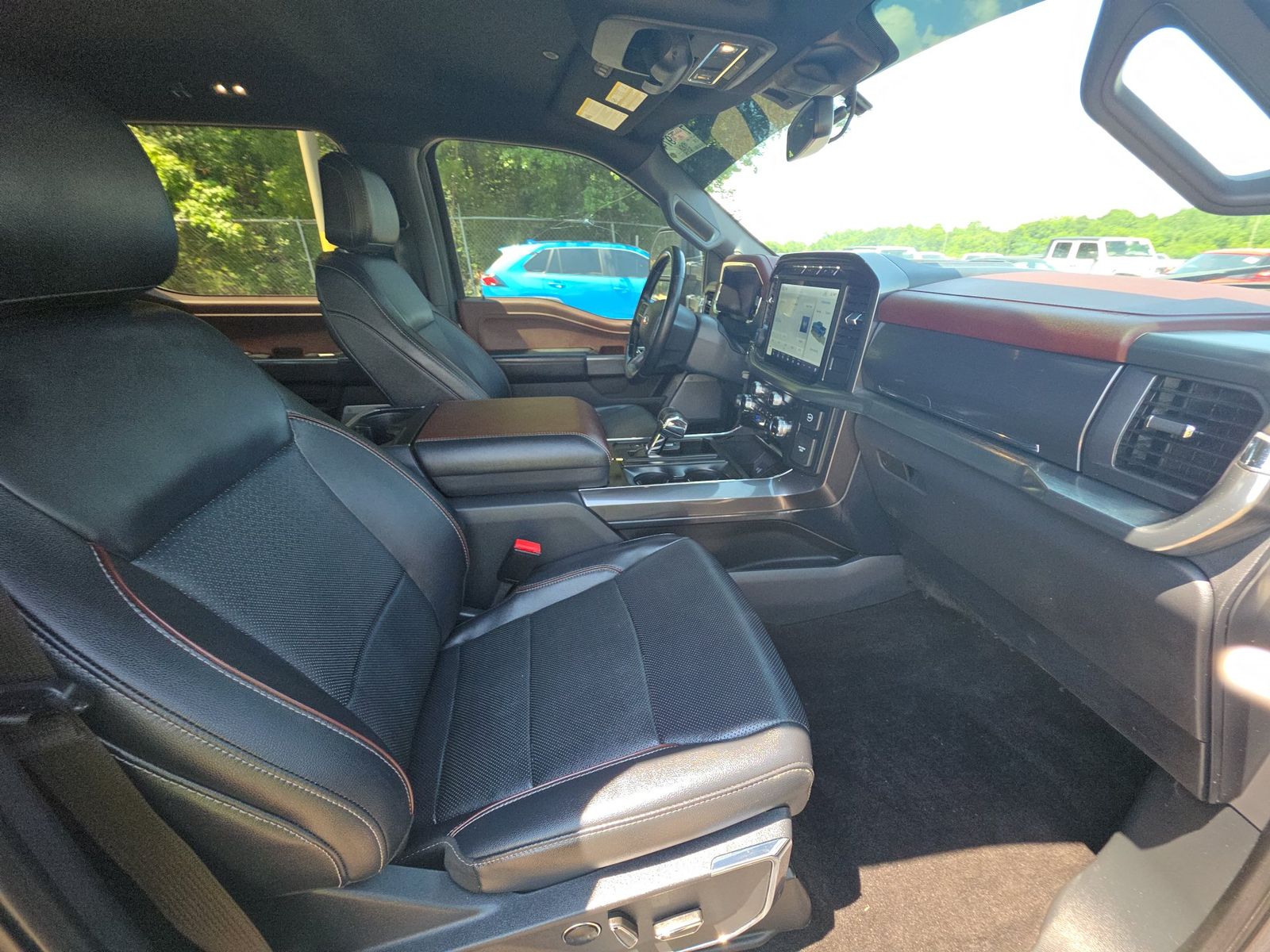 2023 Ford F-150 Hybrid Lariat AWD