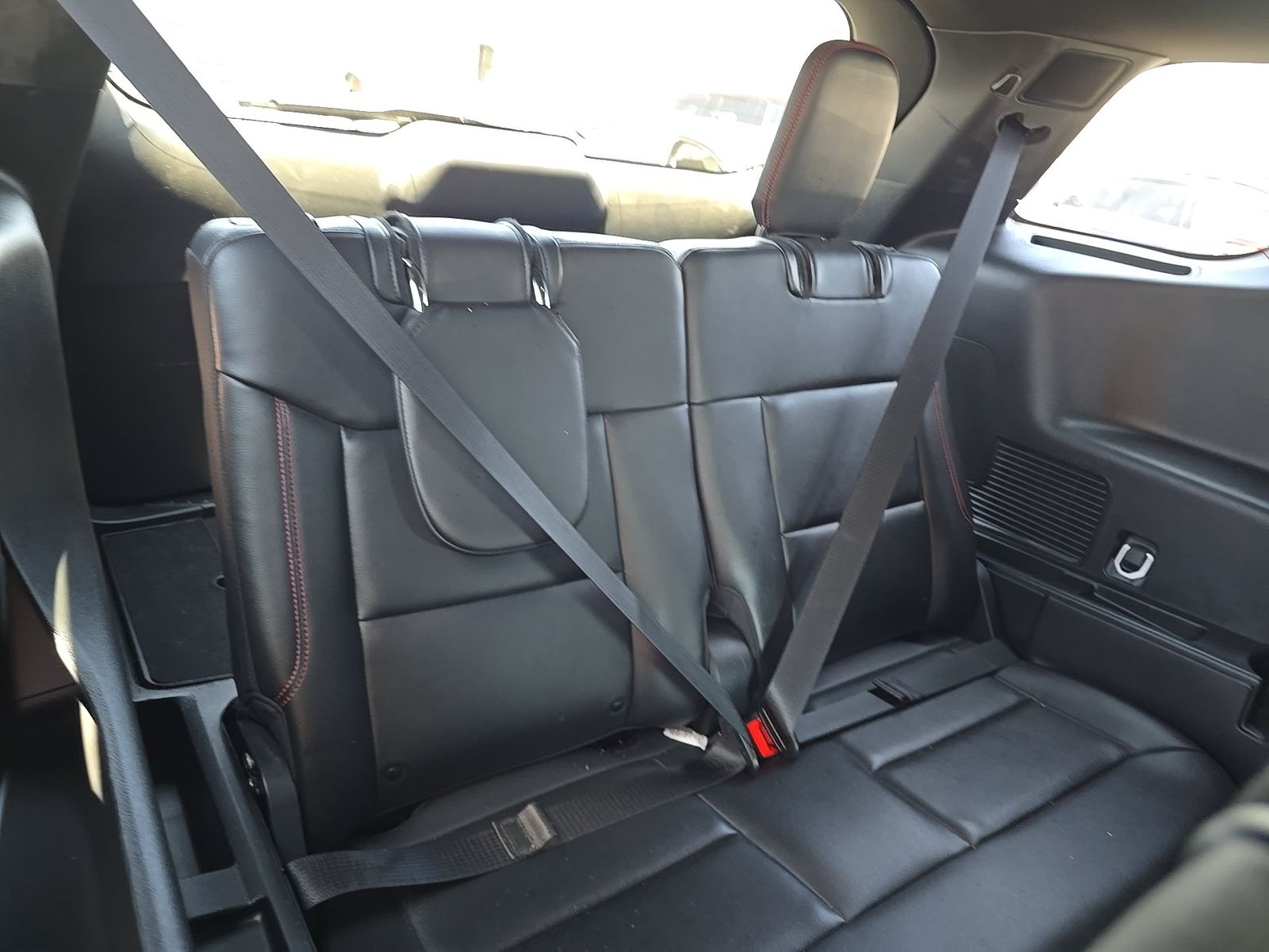 2023 Ford Explorer ST-Line RWD