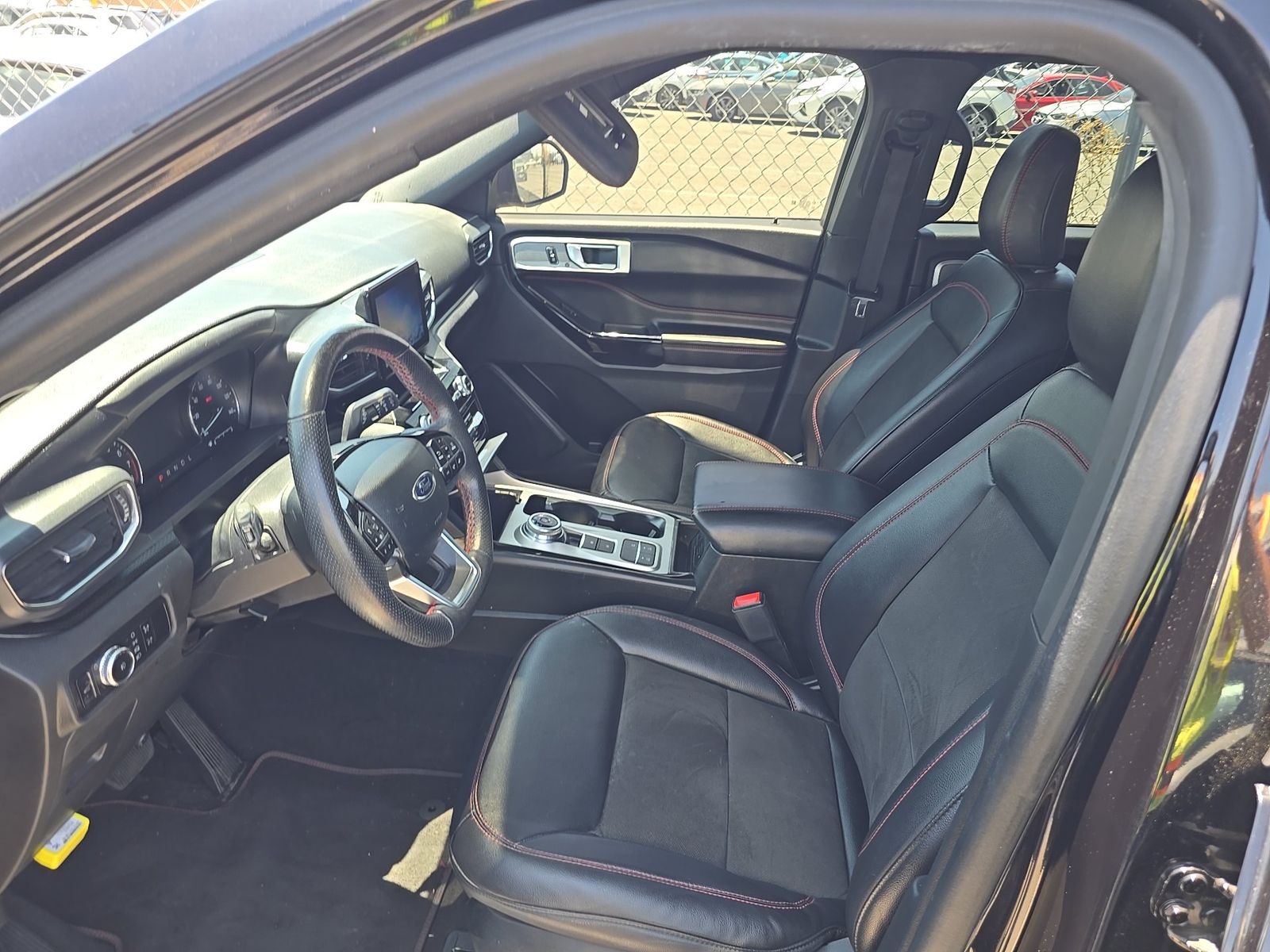 2023 Ford Explorer ST-Line RWD