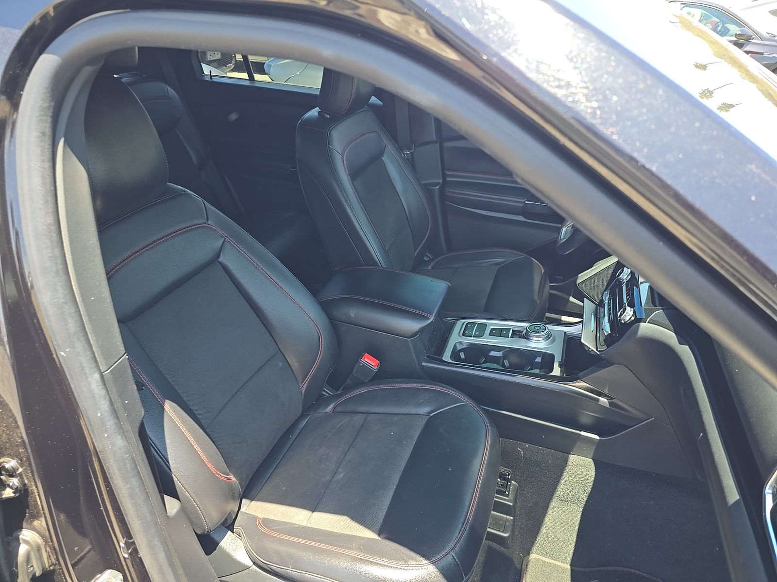 2023 Ford Explorer ST-Line RWD