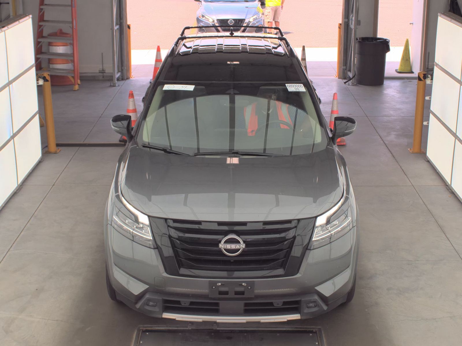 2023 Nissan Pathfinder SL AWD