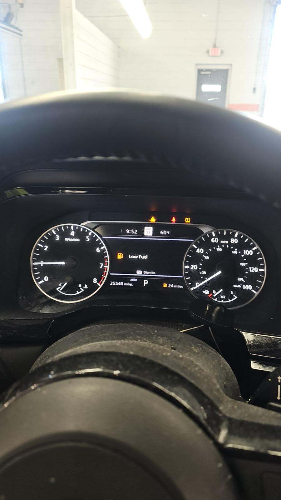 2023 Nissan Pathfinder SL AWD