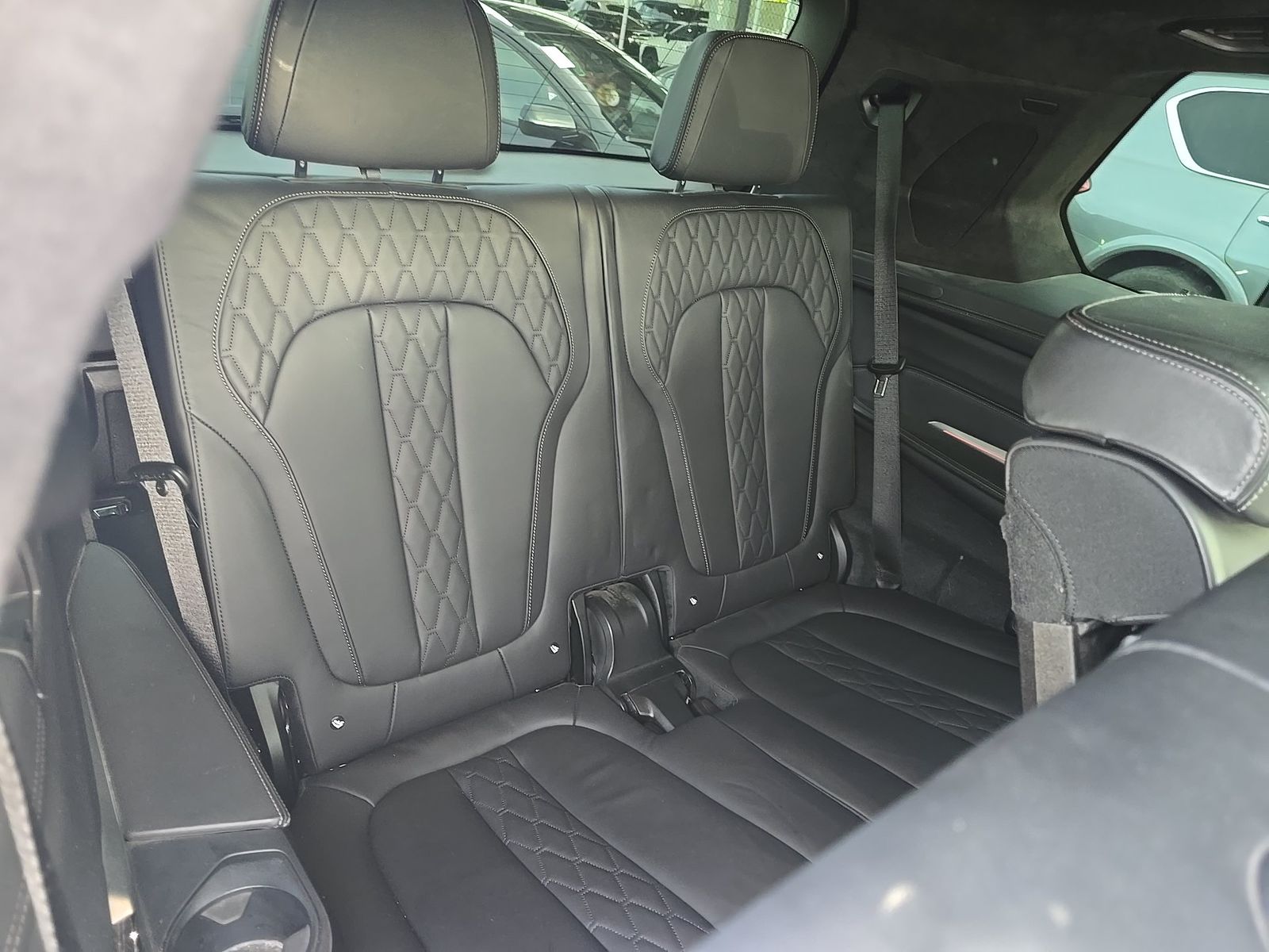2021 BMW X7 M50i AWD