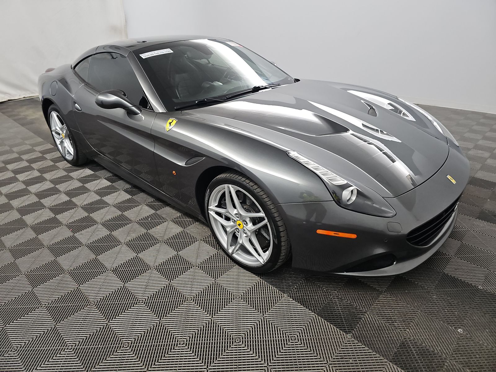 2016 Ferrari California T RWD