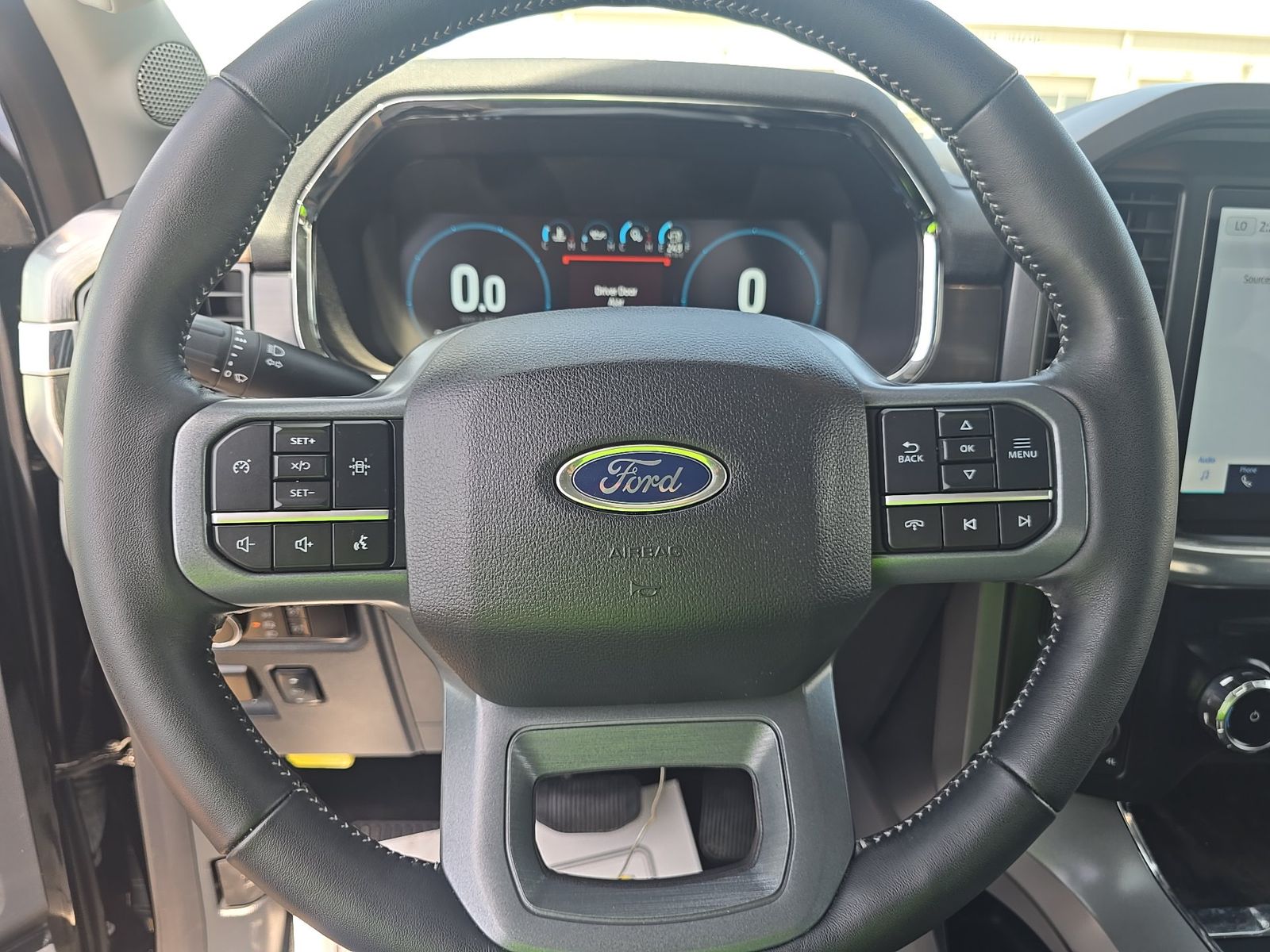 2023 Ford F-150 Hybrid Lariat AWD