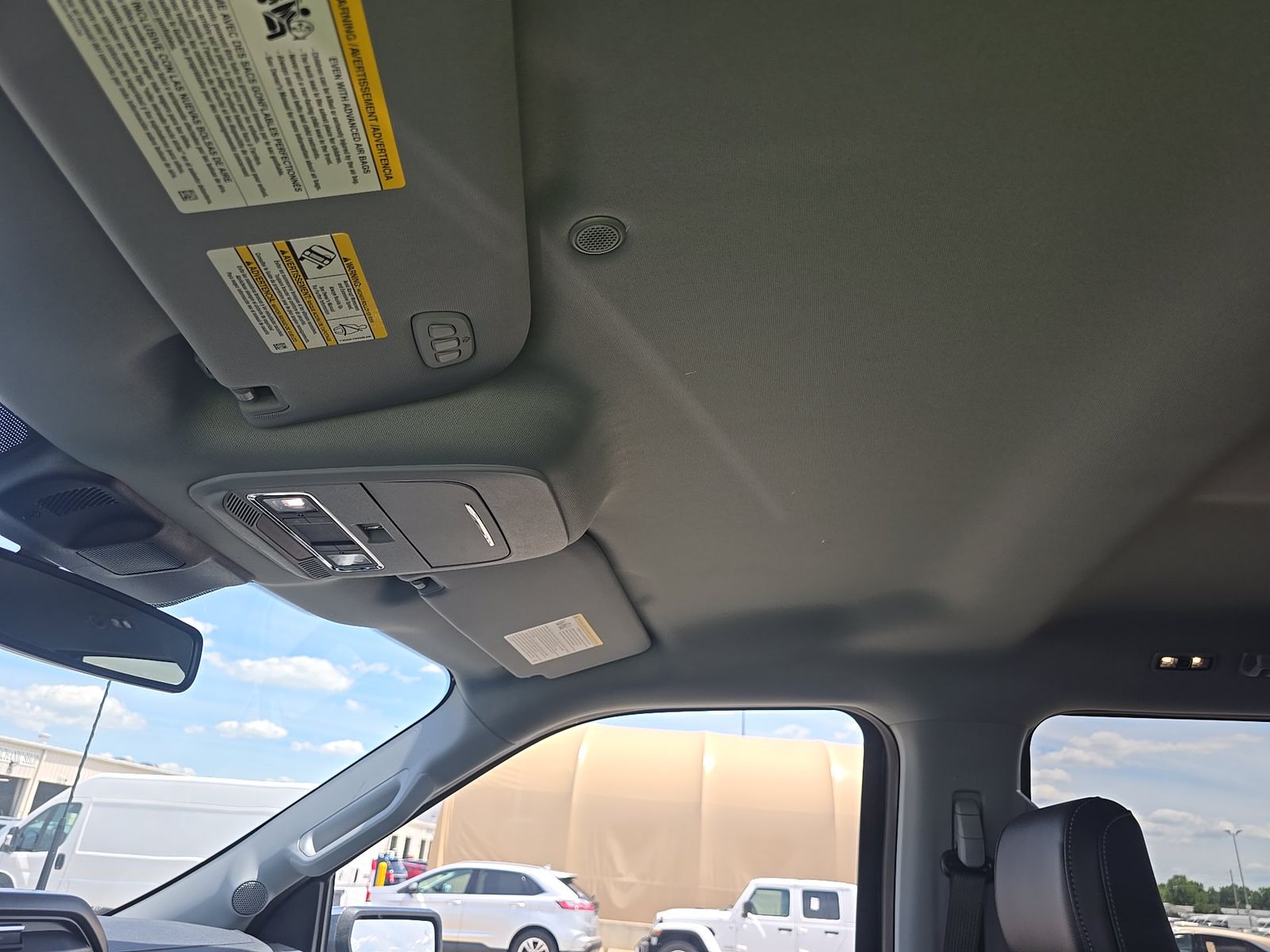 2023 Ford F-150 Hybrid Lariat AWD