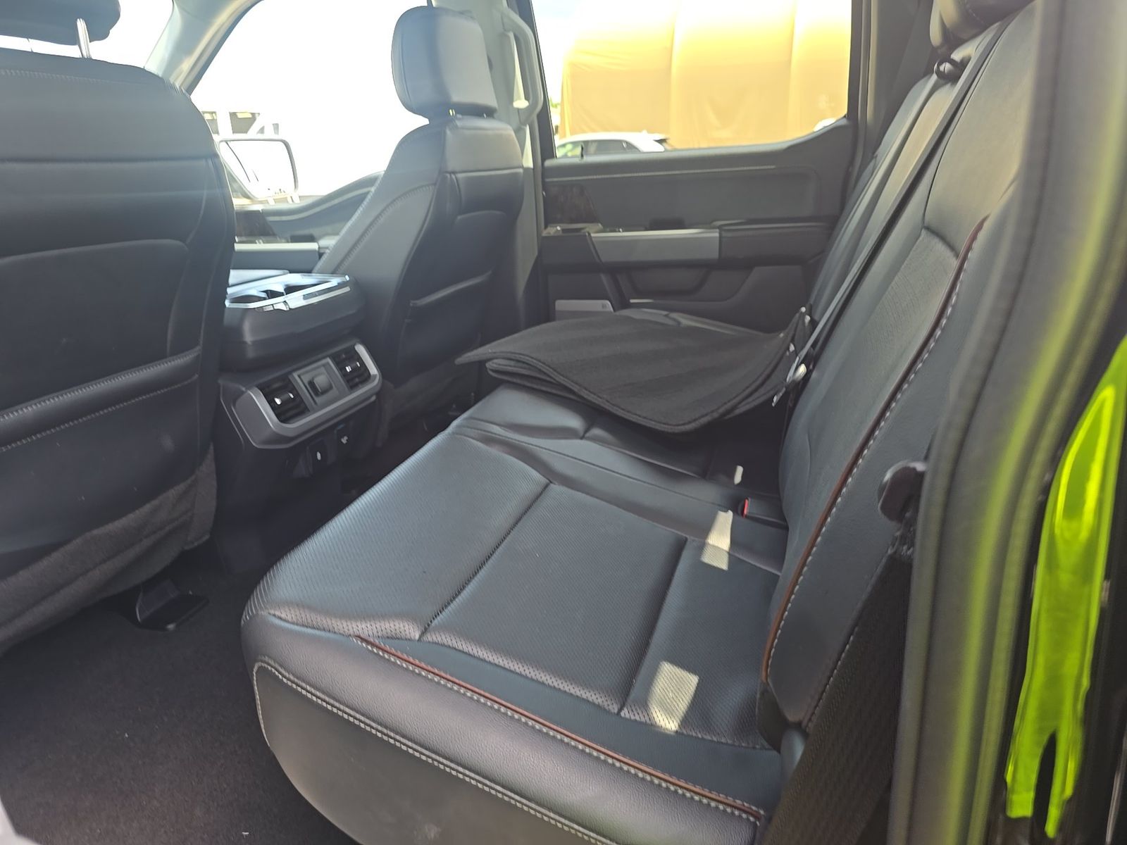 2023 Ford F-150 Hybrid Lariat AWD