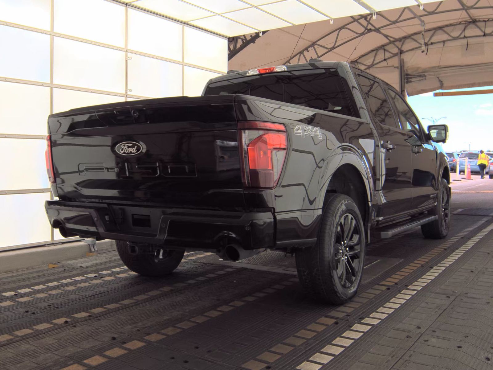 2025 Ford F-150 Hybrid XLT AWD