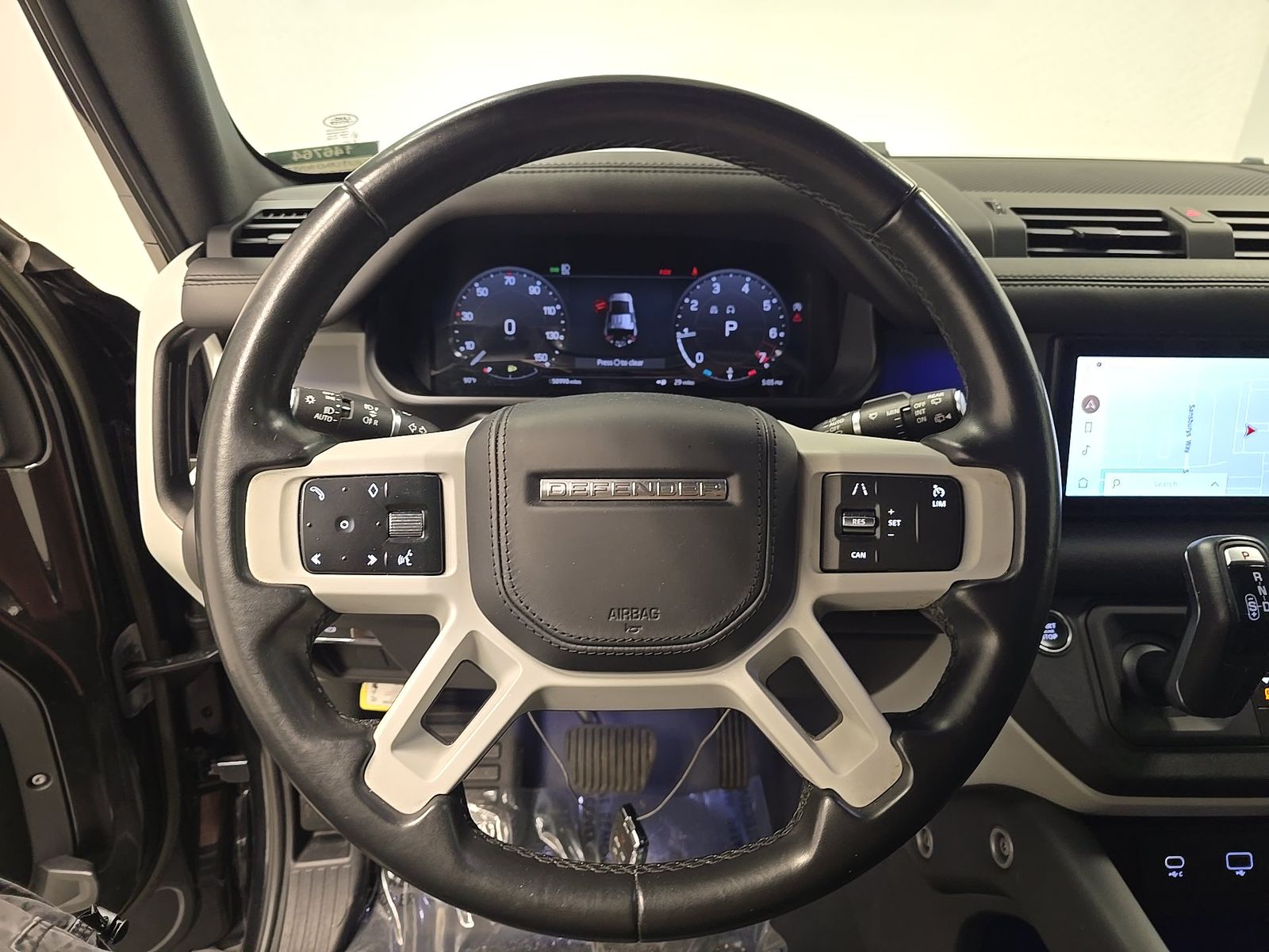 2023 Land Rover Defender 110 SE AWD