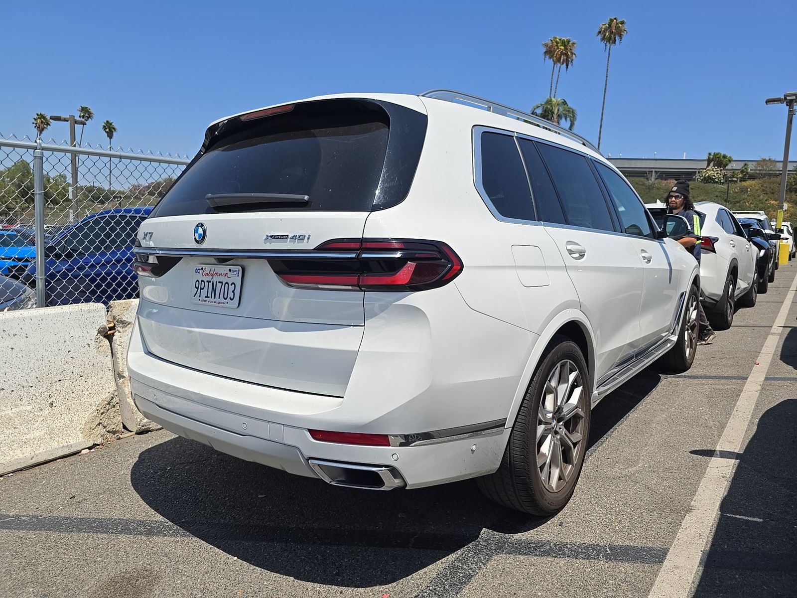 2025 BMW X7 xDrive40i AWD