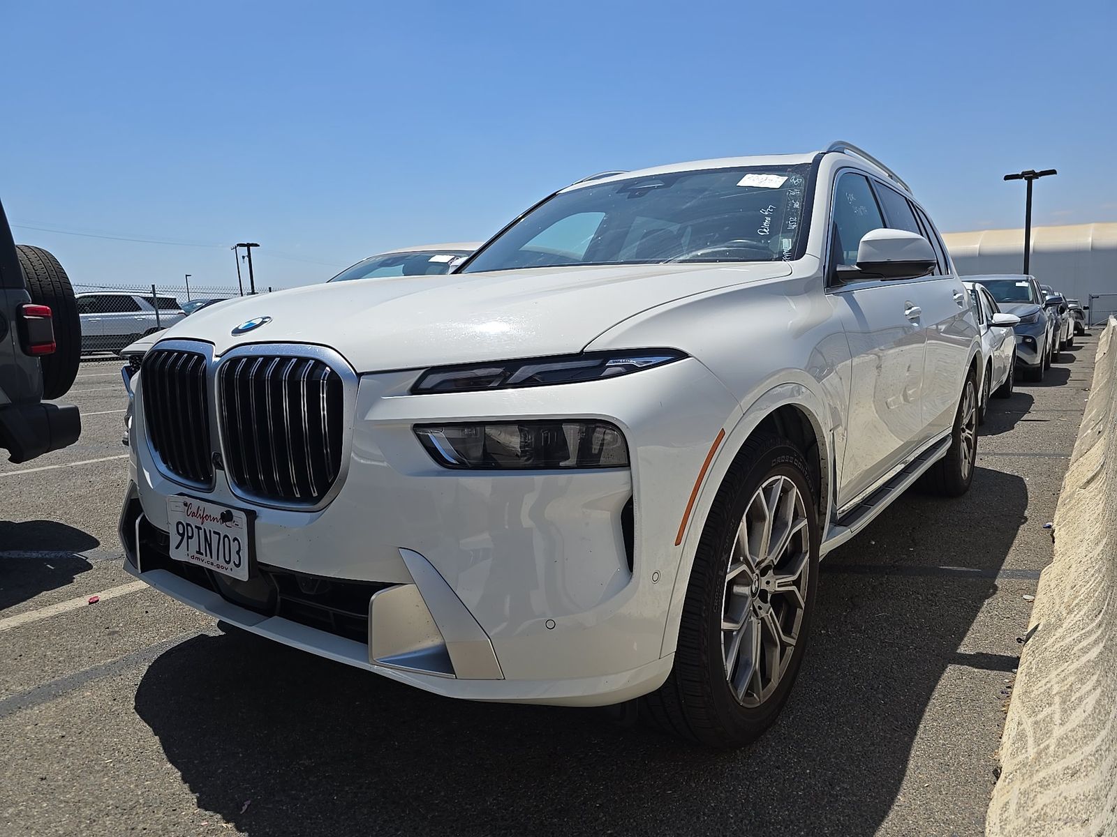 2025 BMW X7 xDrive40i AWD