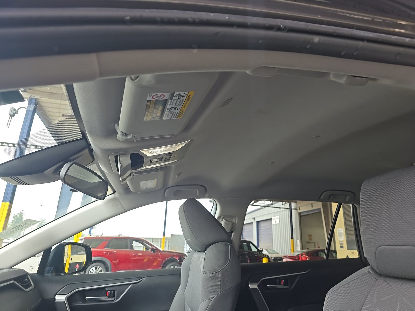 2024 Toyota RAV4 XLE FWD
