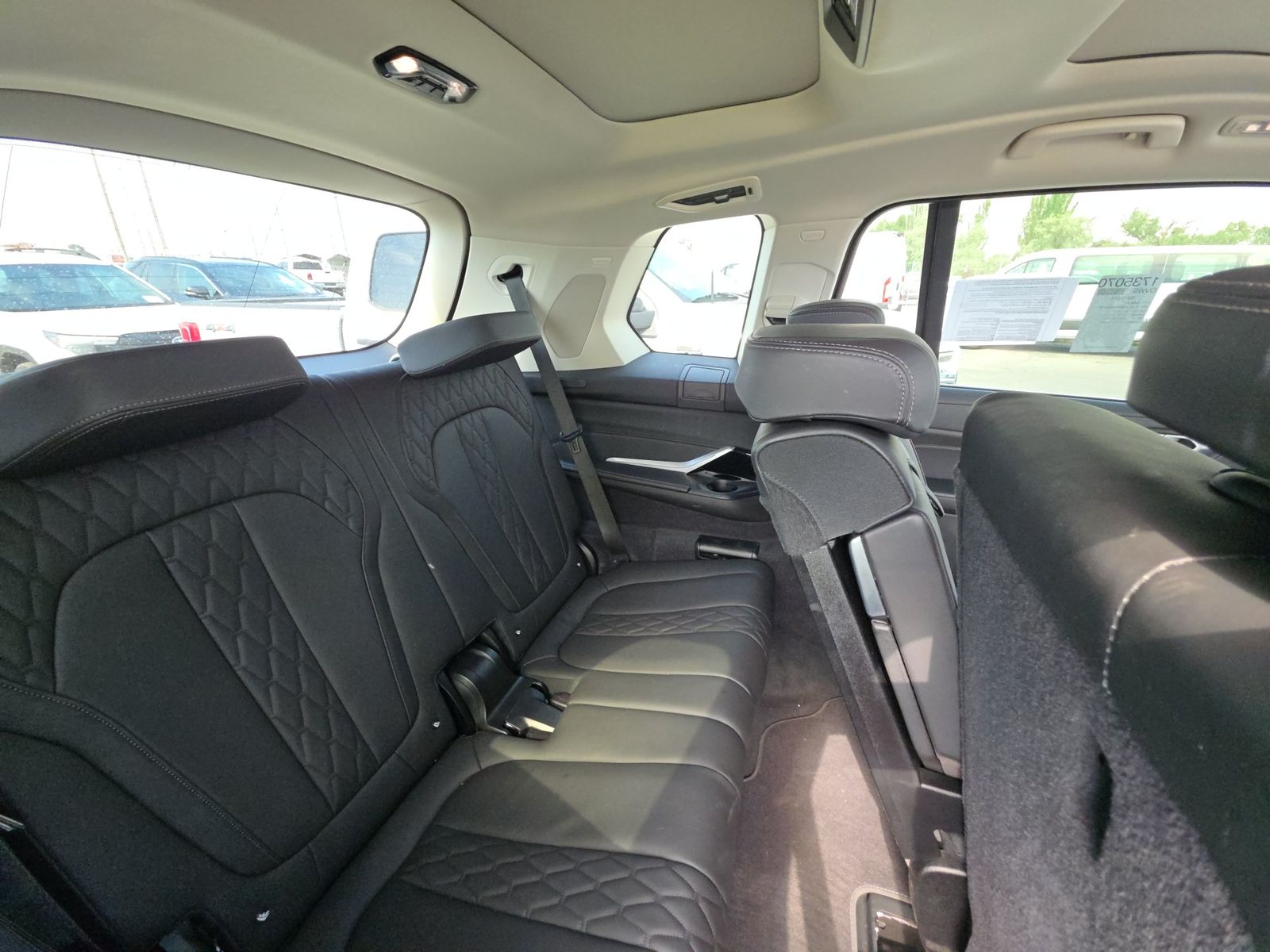 2025 BMW X7 xDrive40i AWD