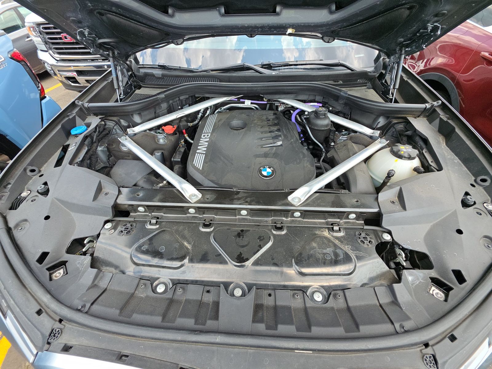 2025 BMW X7 xDrive40i AWD
