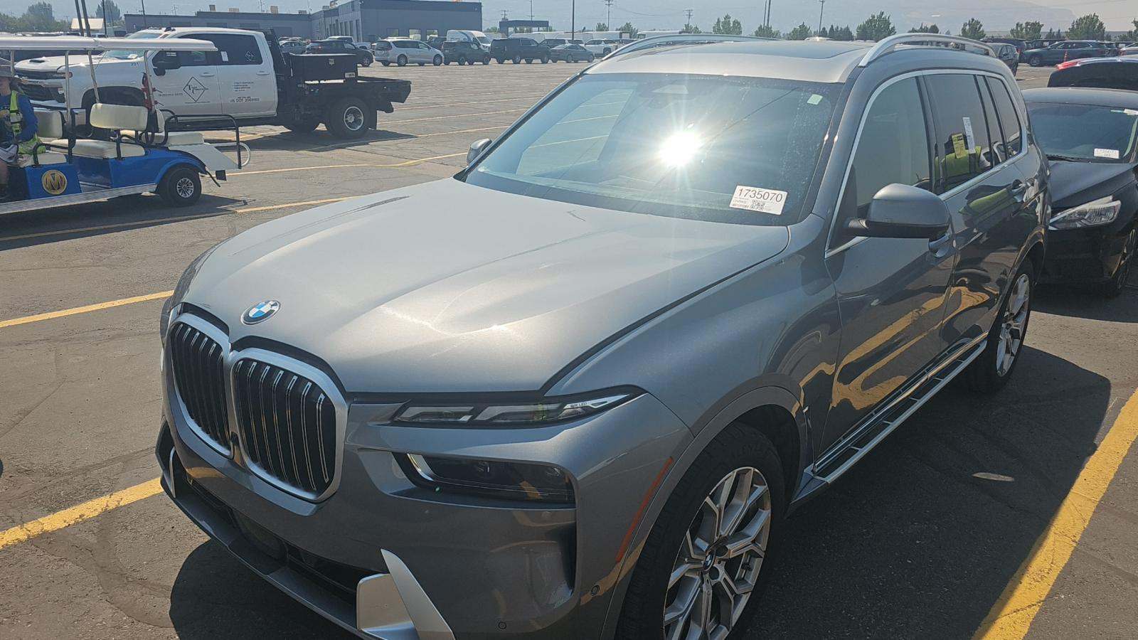 2025 BMW X7 xDrive40i AWD