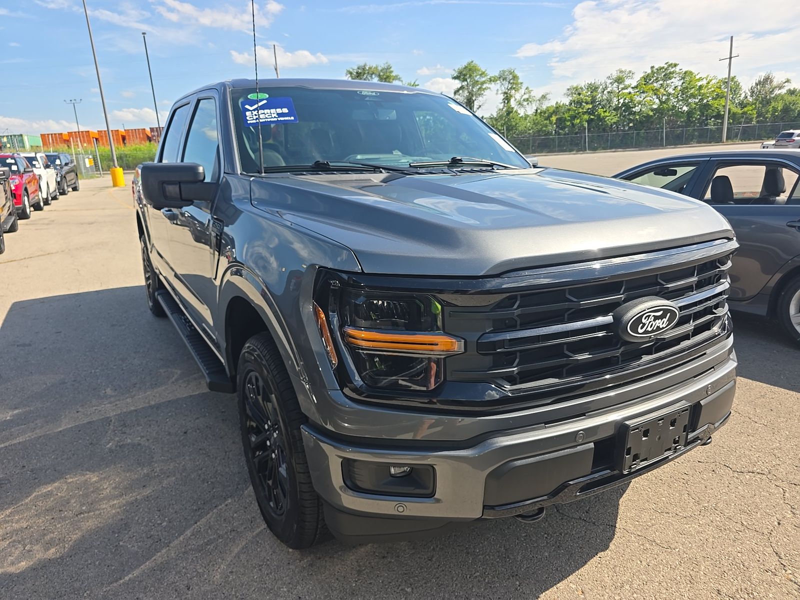 2025 Ford F-150 Hybrid XLT AWD