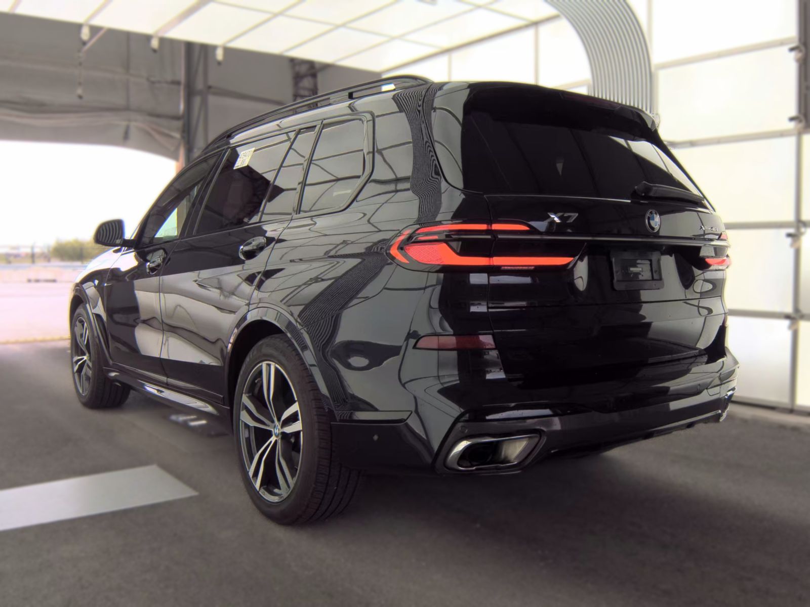 2023 BMW X7 xDrive40i AWD