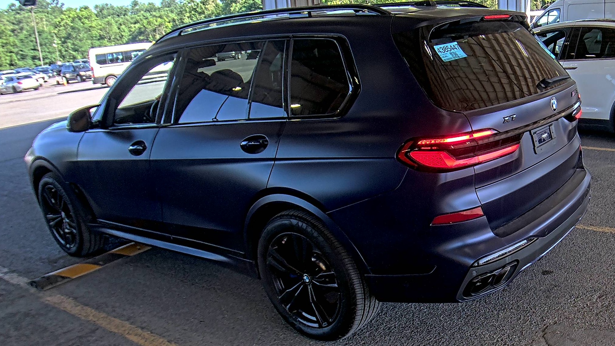 2024 BMW X7 M60i AWD