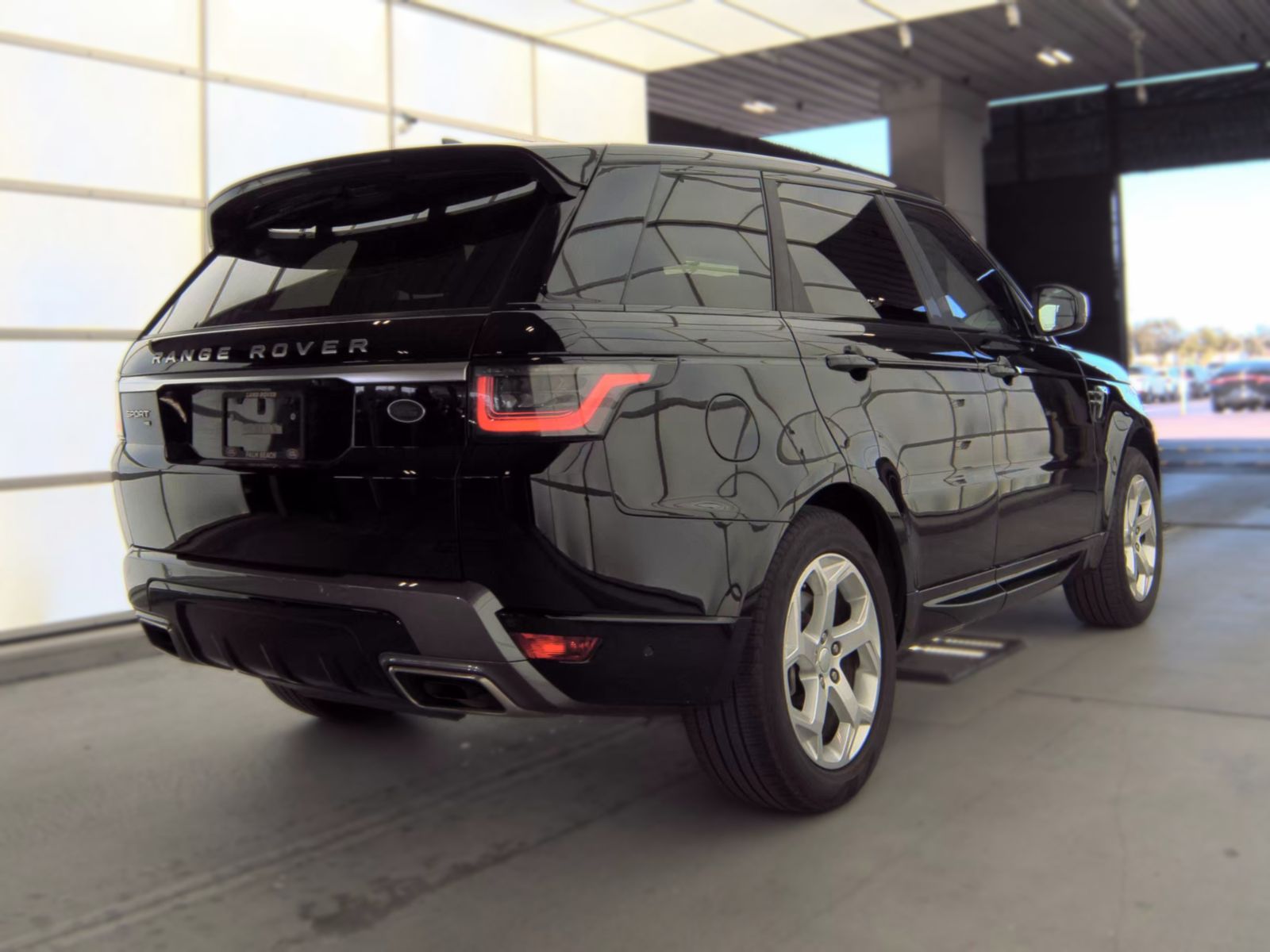 2020 Land Rover Range Rover Sport HSE AWD