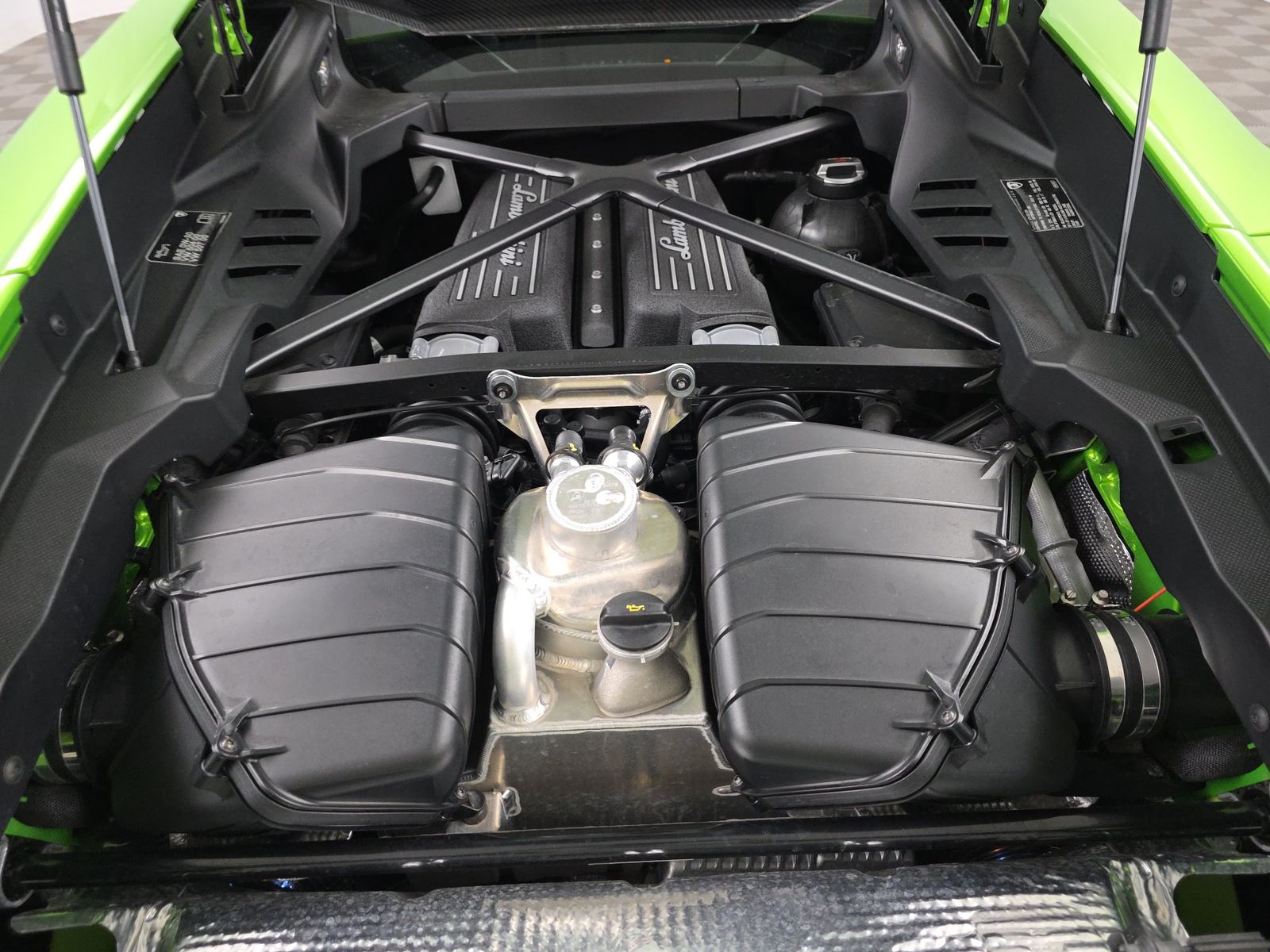 2024 Lamborghini Huracan Tecnica RWD