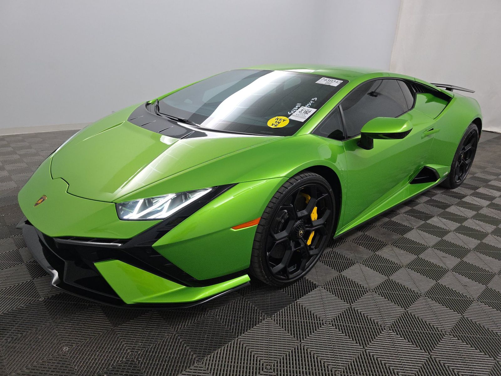2024 Lamborghini Huracan Tecnica RWD