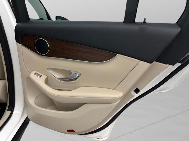 2022 Mercedes-Benz GLC GLC 300 AWD