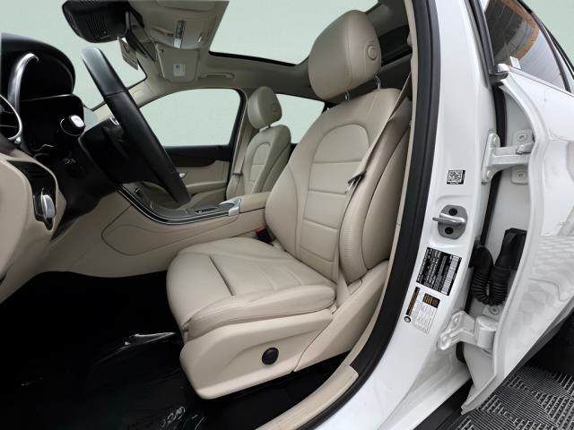 2022 Mercedes-Benz GLC GLC 300 AWD