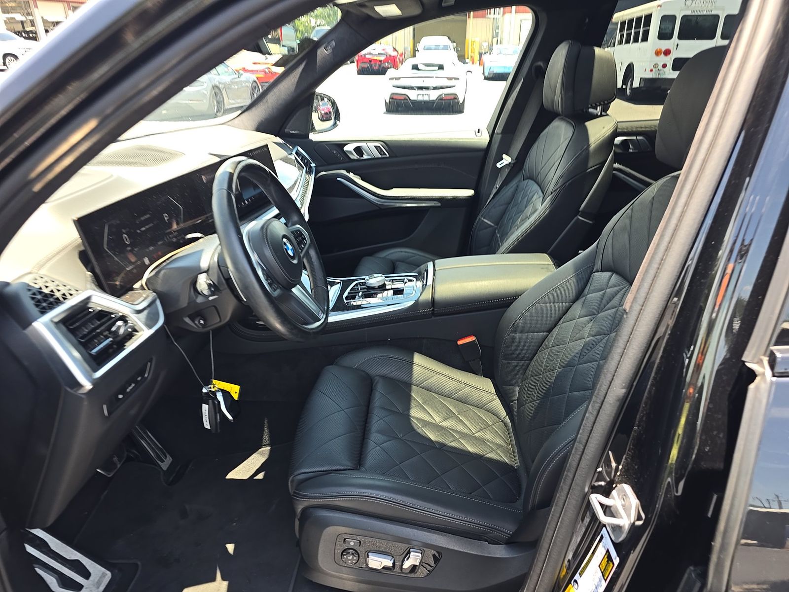 2024 BMW X7 xDrive40i AWD