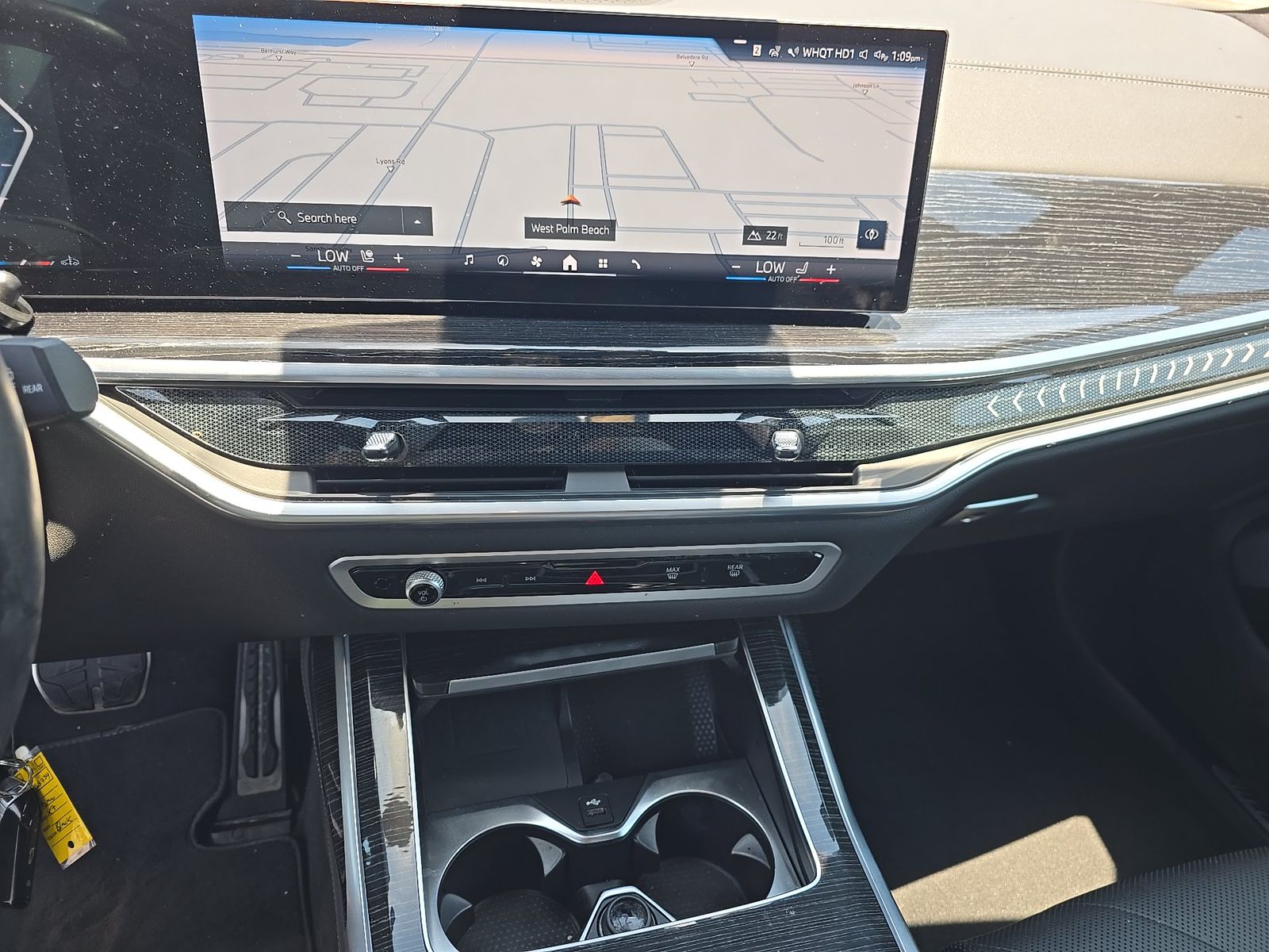 2024 BMW X7 xDrive40i AWD