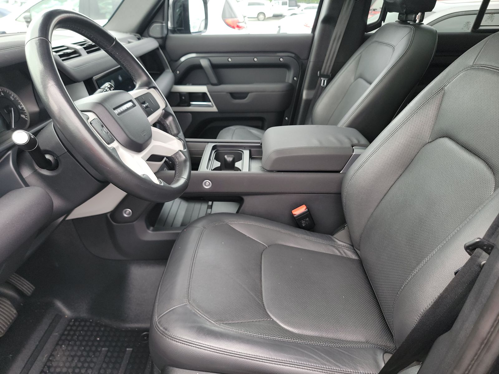 2023 Land Rover Defender 110 SE AWD