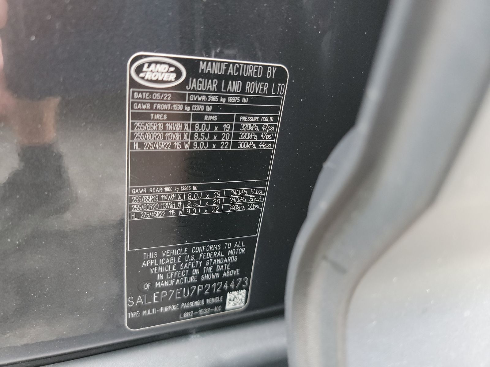 2023 Land Rover Defender 110 SE AWD