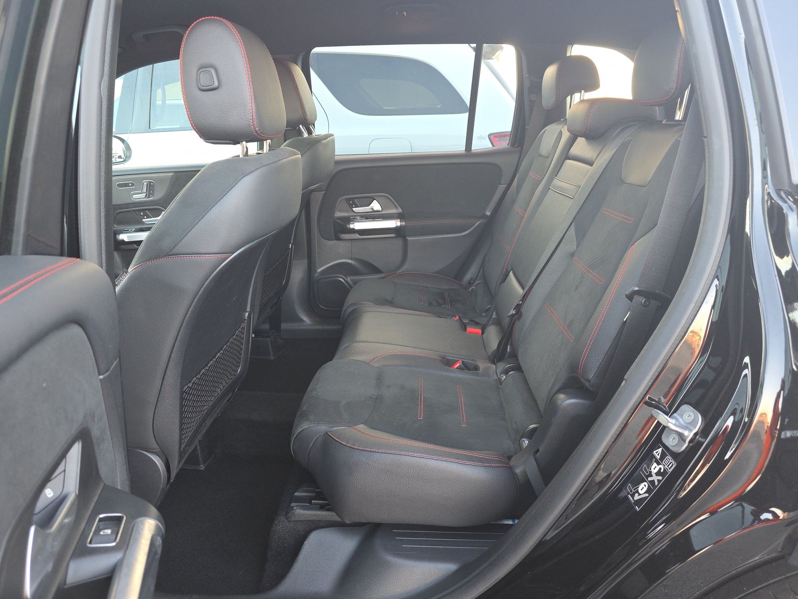 2023 Mercedes-Benz GLB GLB 250 FWD
