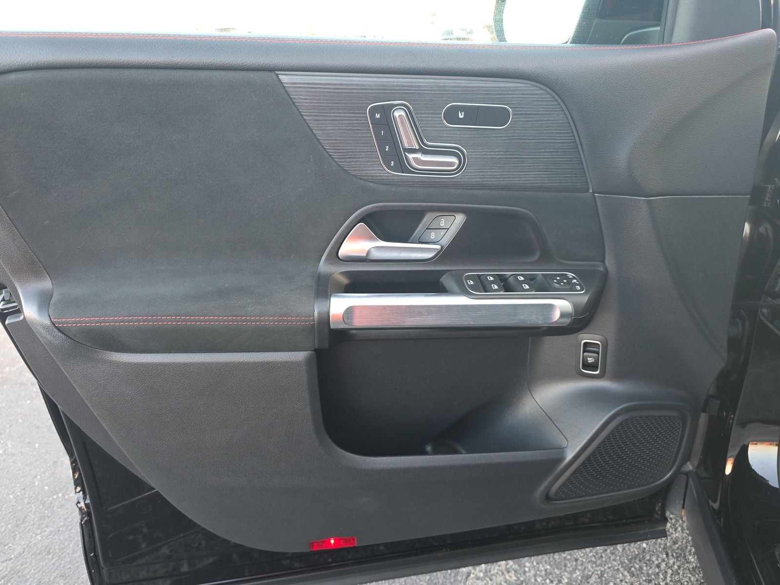 2023 Mercedes-Benz GLB GLB 250 FWD