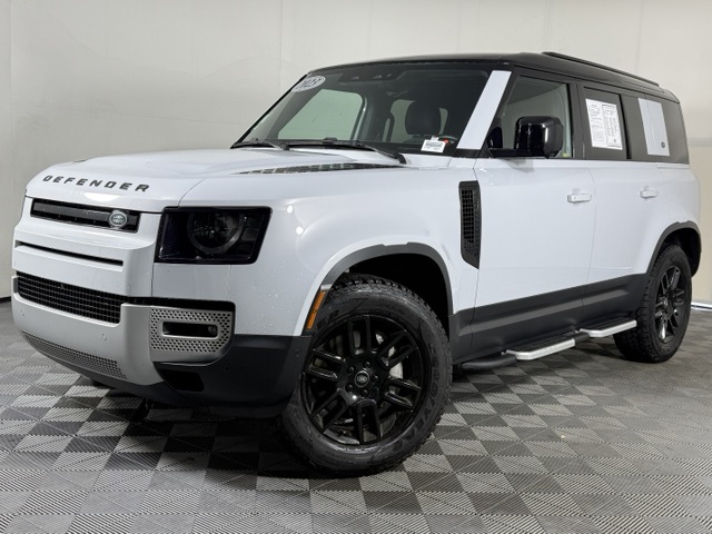 2023 Land Rover Defender 110 SE AWD