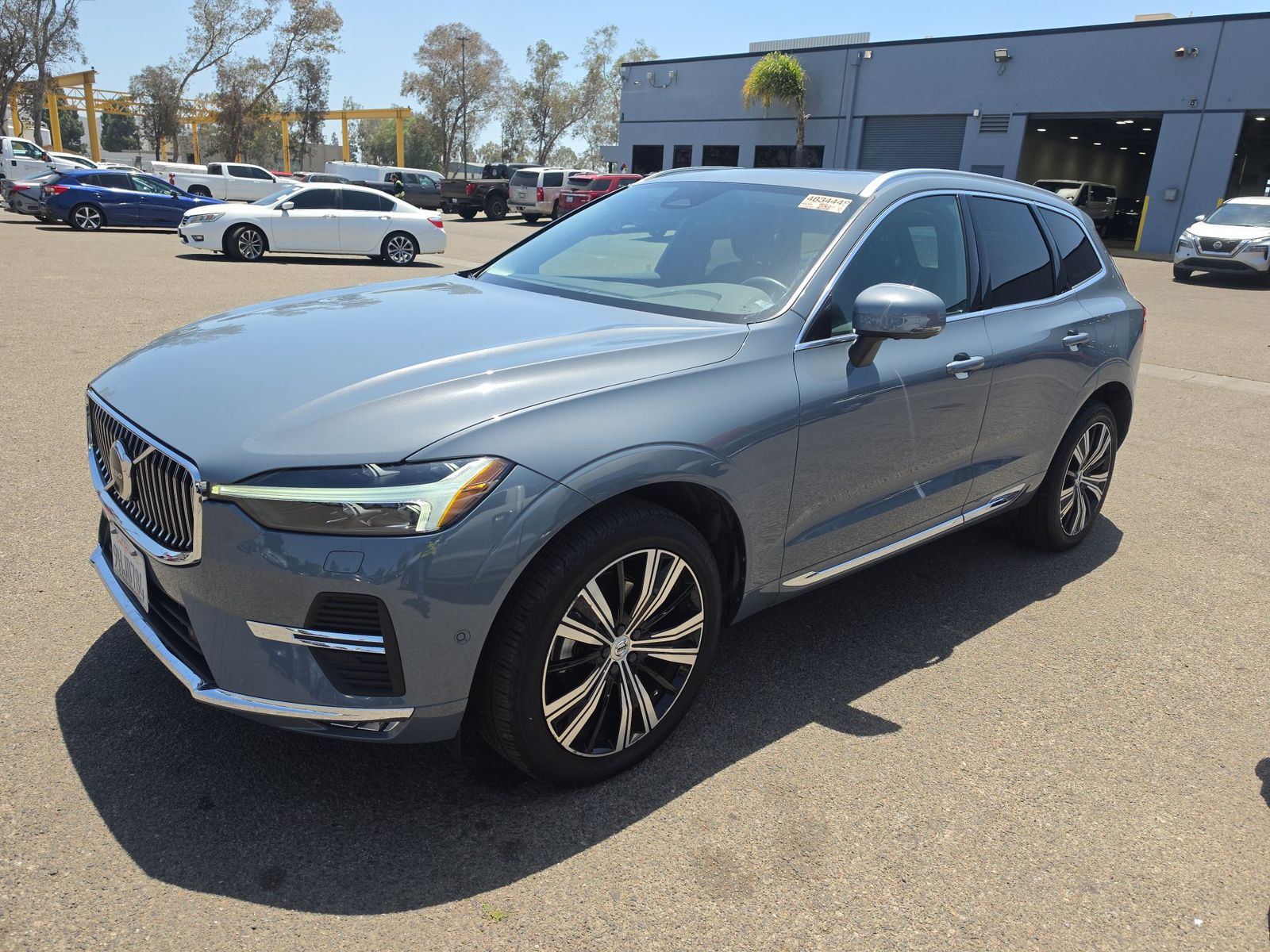 2023 Volvo XC60 B5 Plus AWD