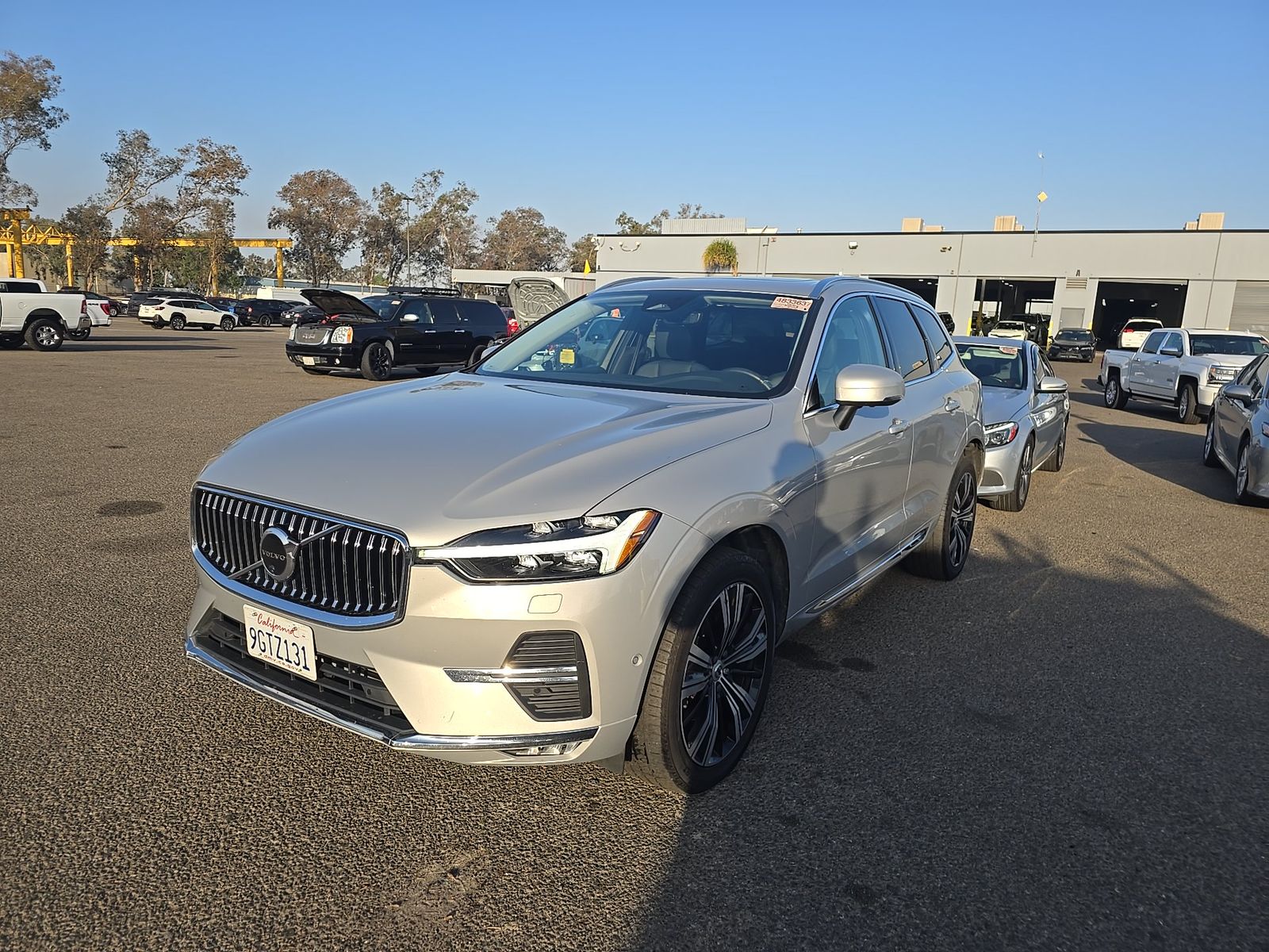 2023 Volvo XC60 B5 Plus AWD