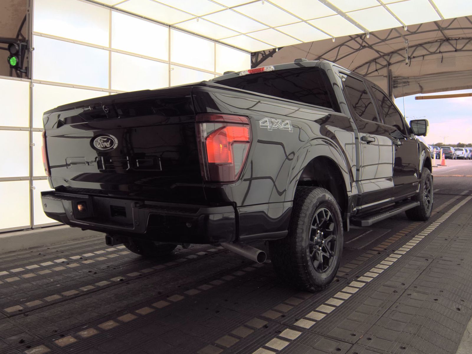 2024 Ford F-150 Hybrid XLT AWD