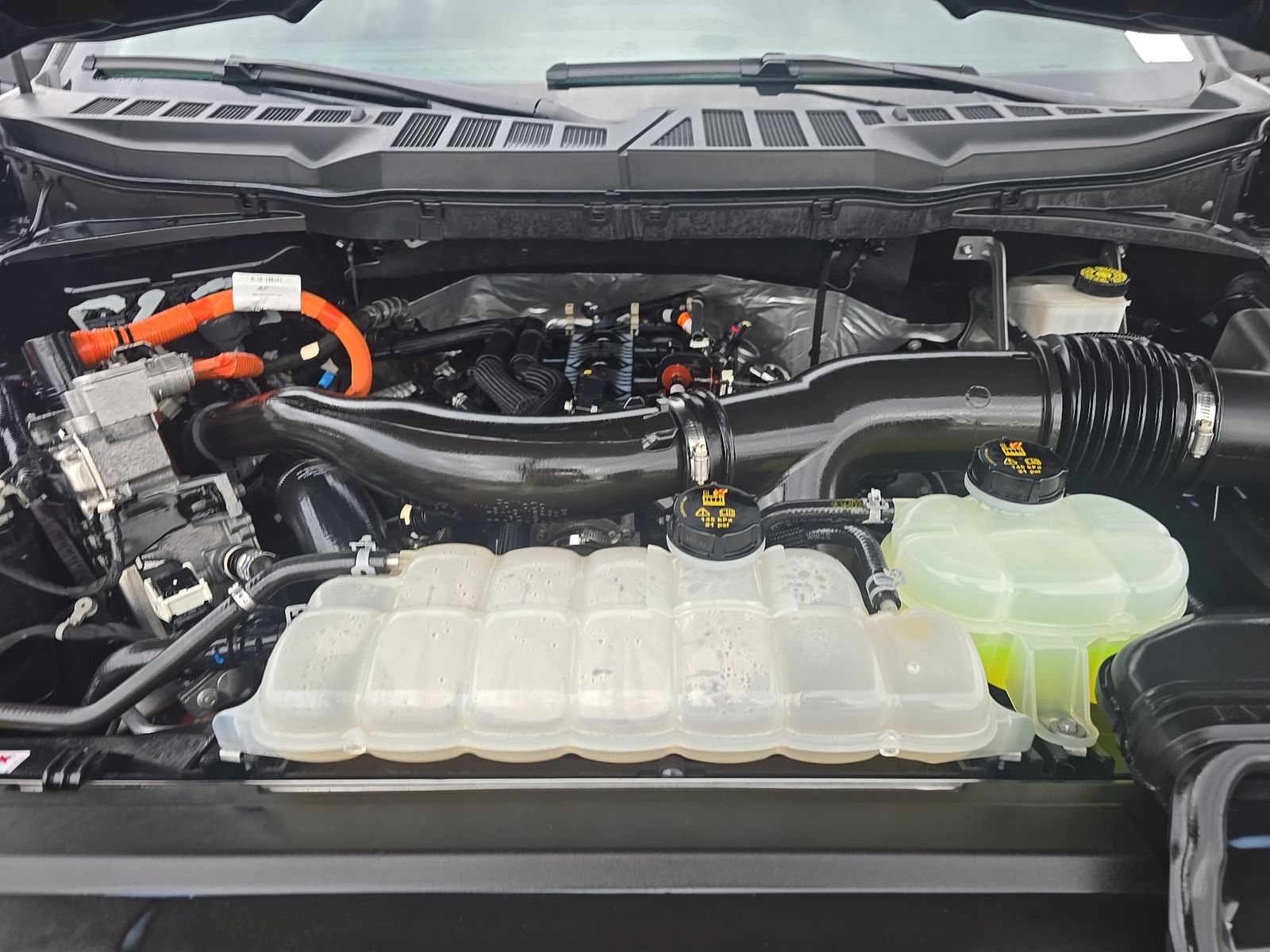 2024 Ford F-150 Hybrid XLT AWD