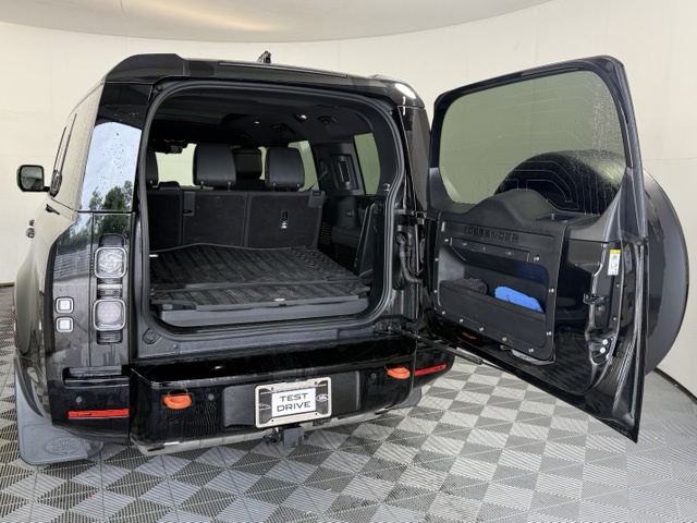 2024 Land Rover Defender 130 X AWD