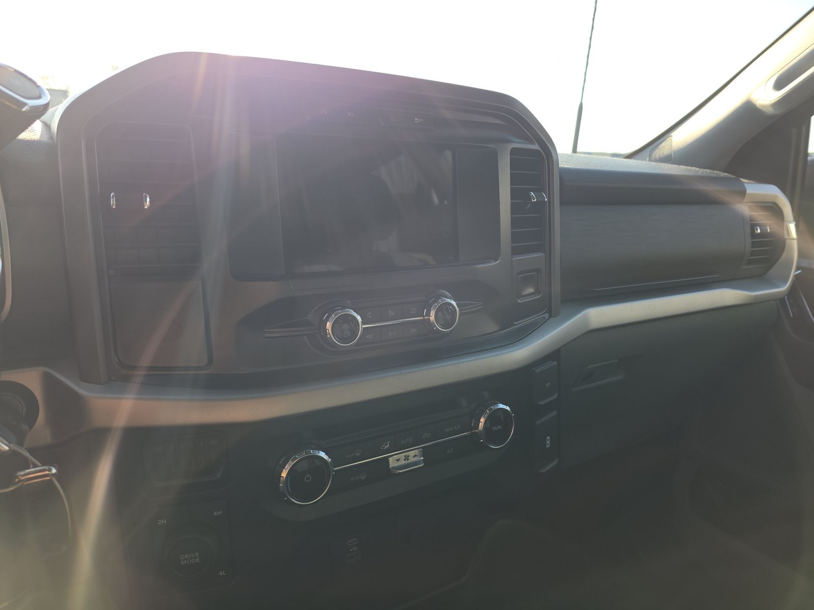 2022 Ford F-150 XLT AWD
