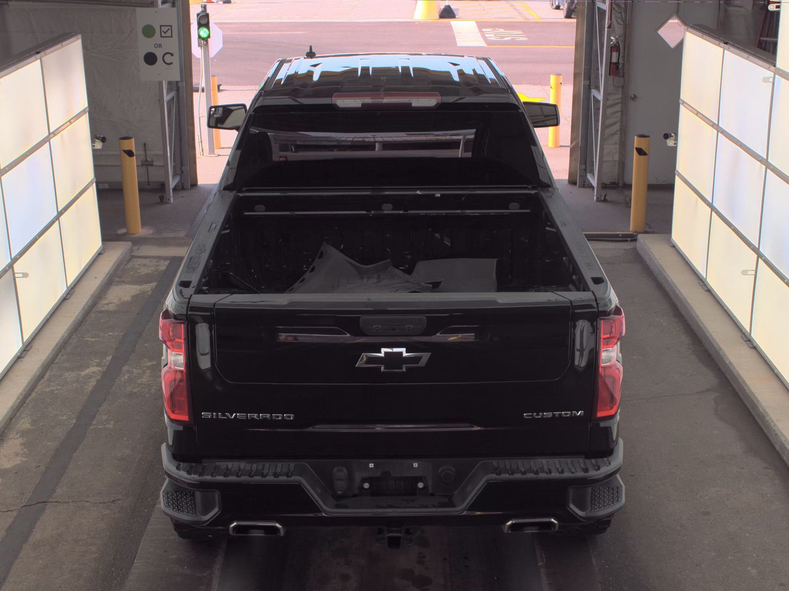 2022 Chevrolet Silverado 1500 Custom Trail Boss AWD