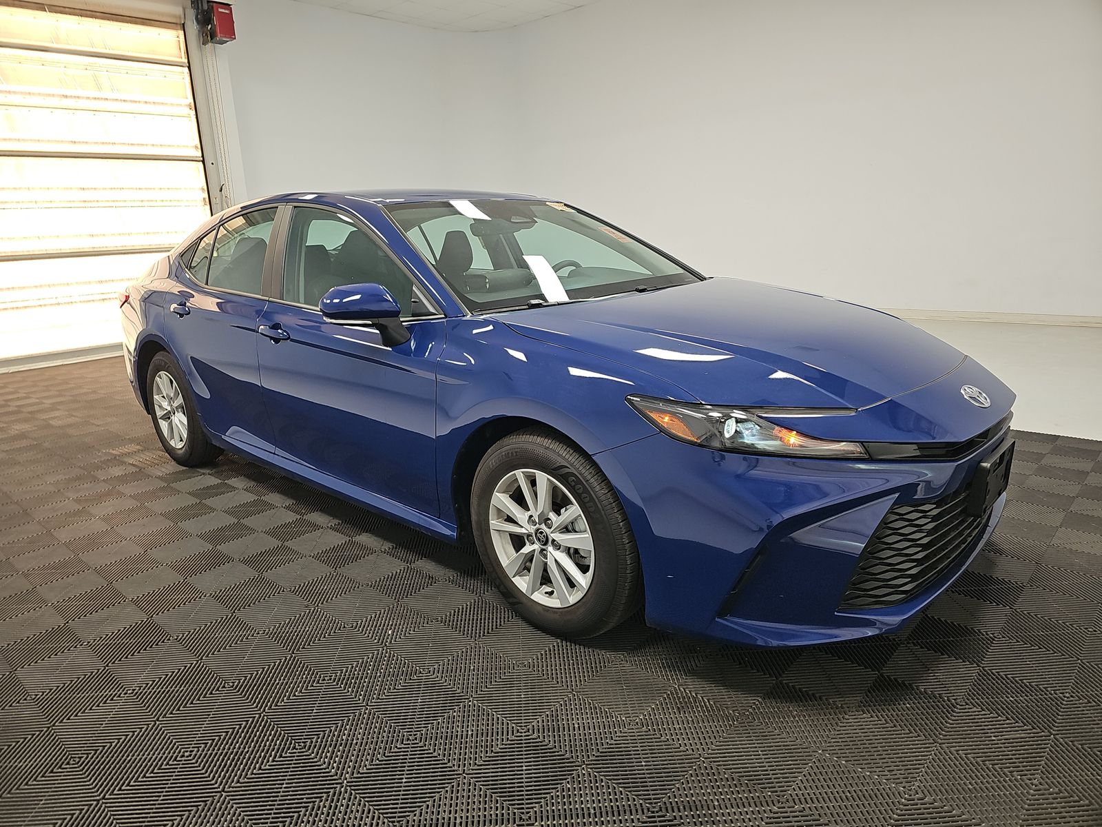 2026 Toyota Camry LE FWD