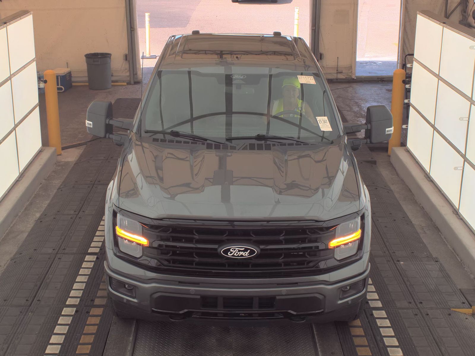 2025 Ford F-150 Hybrid XLT AWD