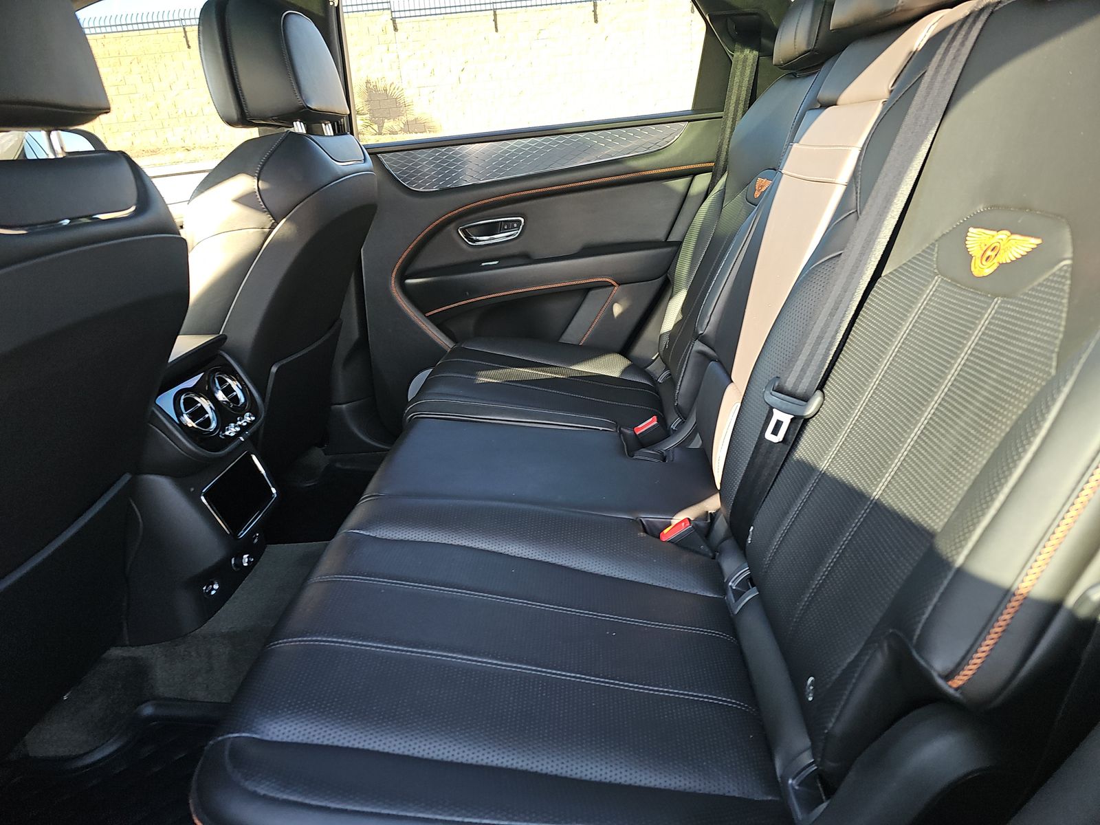 2022 Bentley Bentayga V8 AWD