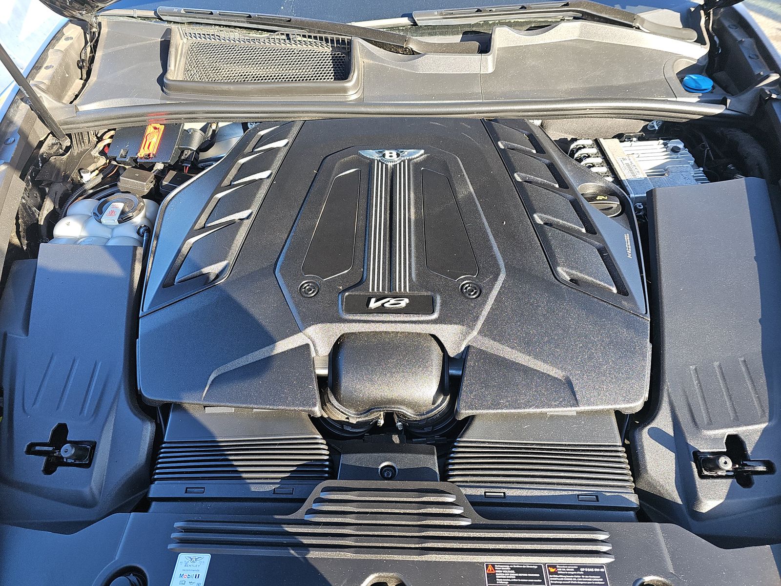 2022 Bentley Bentayga V8 AWD