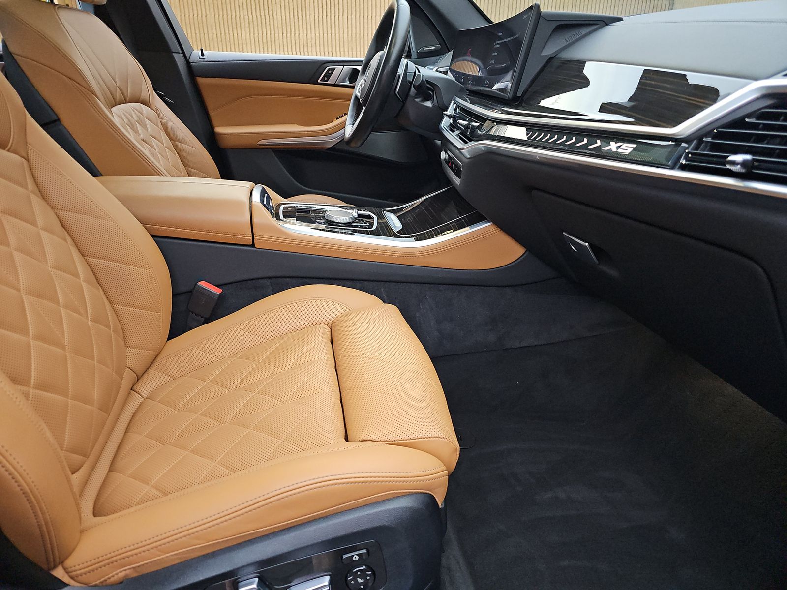 2025 BMW X5 xDrive40i AWD