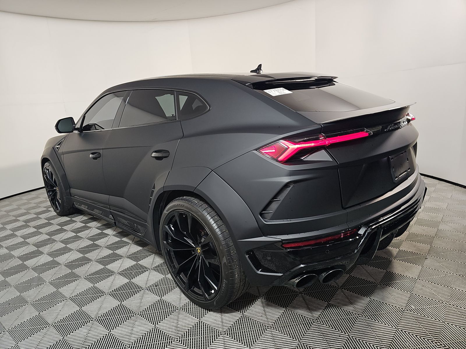 2022 Lamborghini Urus Base AWD